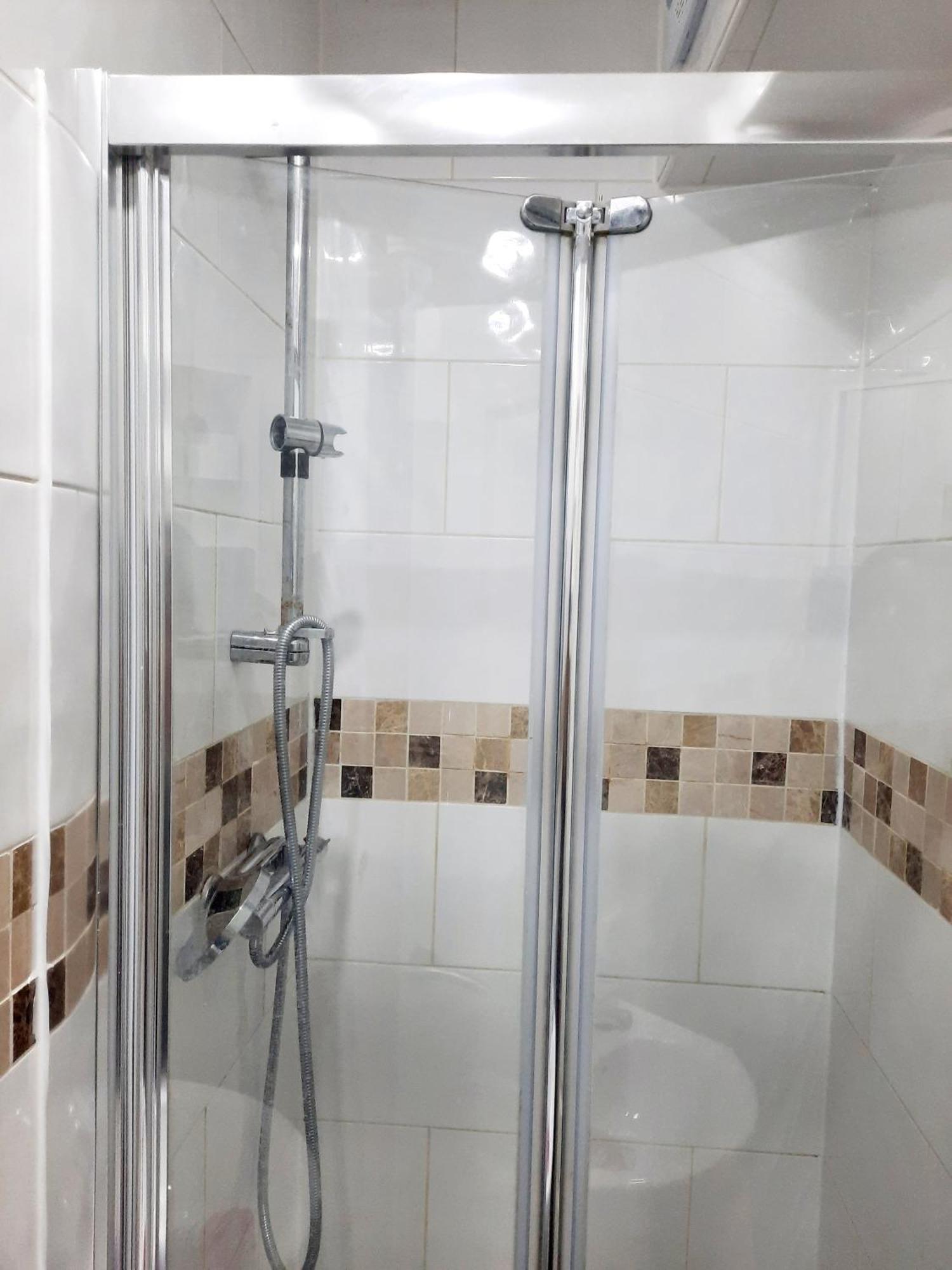 47R Place Дагенъм Екстериор снимка